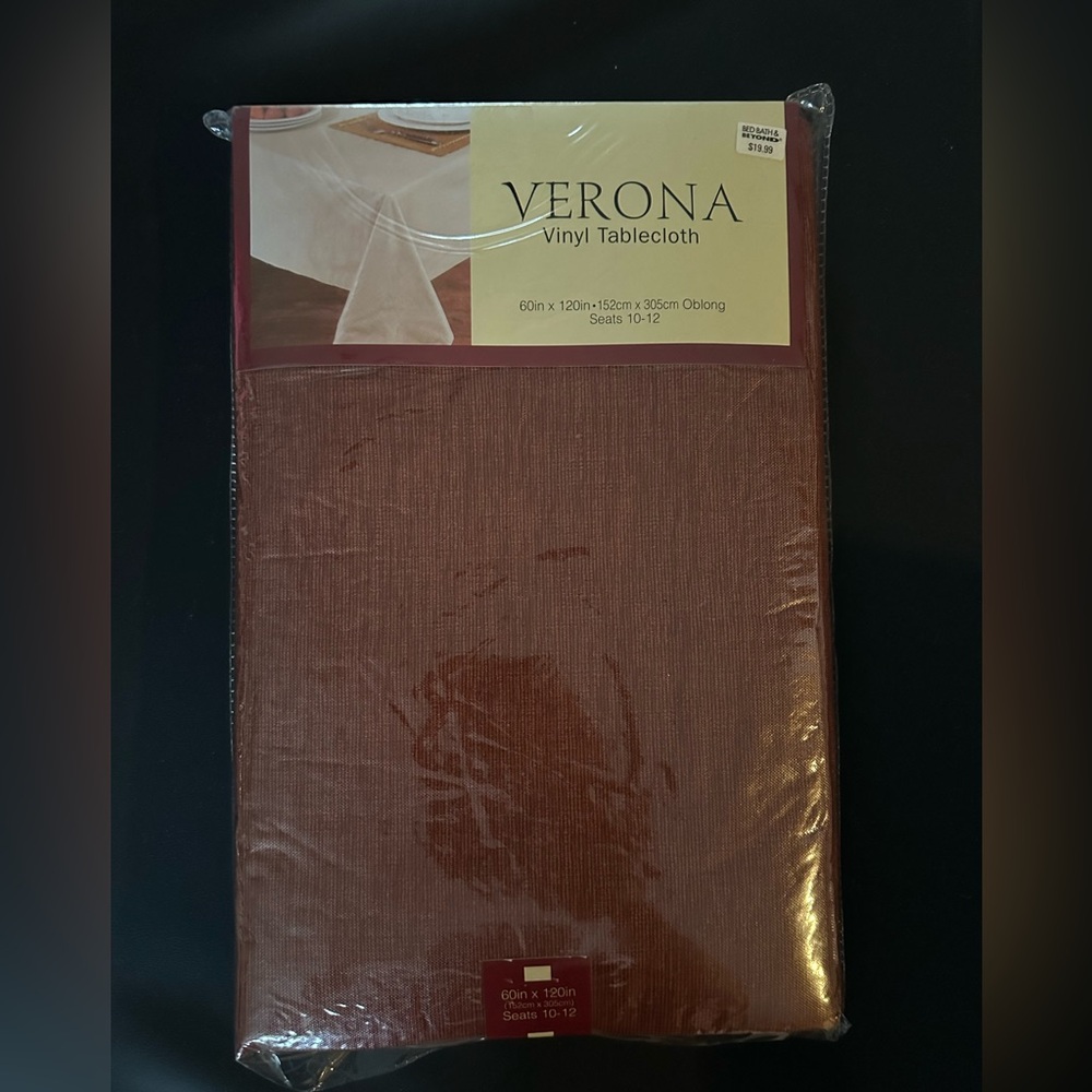 Verona Vintage Tablecloth 60x120 Oblong Brand New